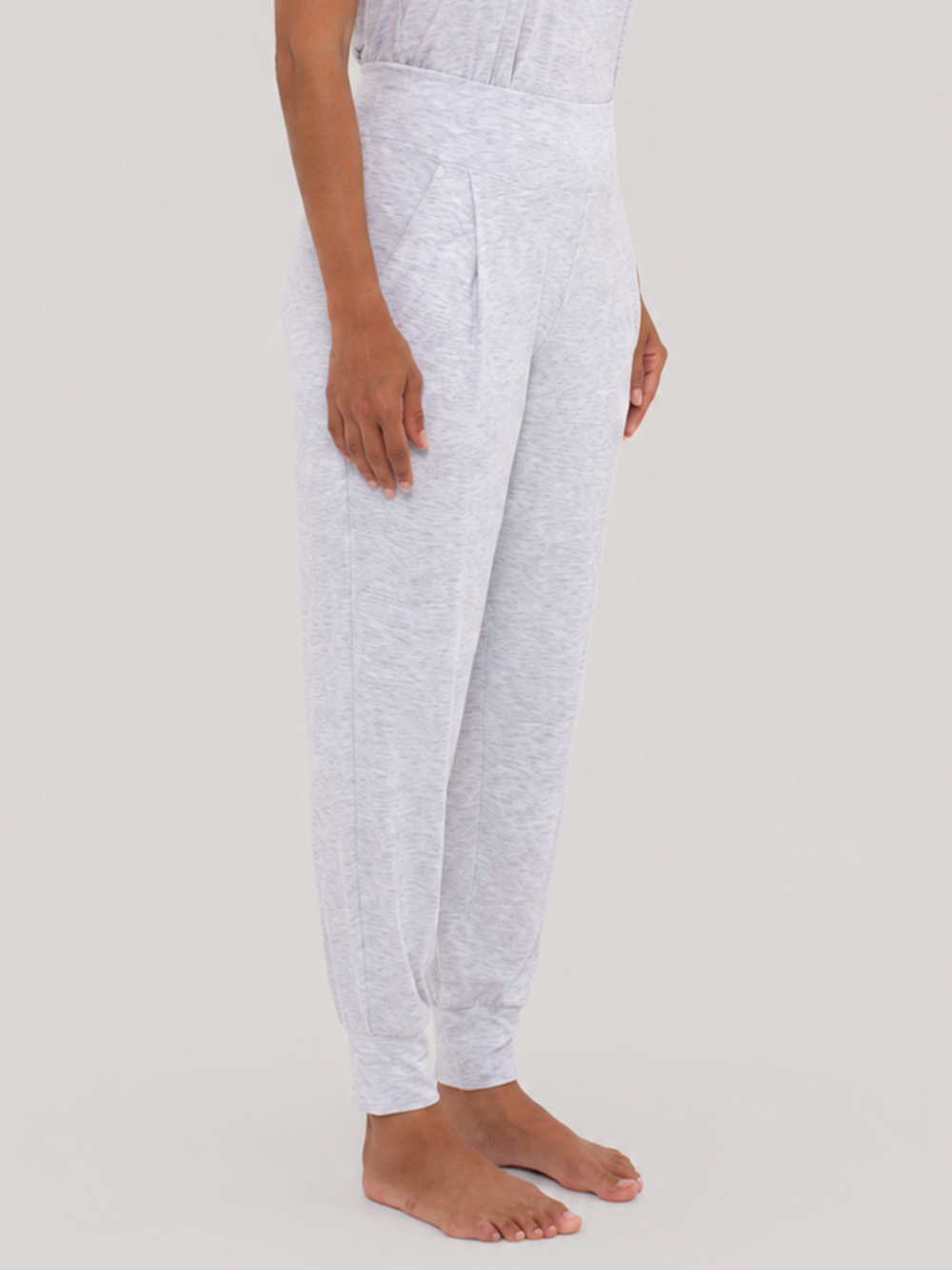 Lounge Pant Light Grey Heather front angled